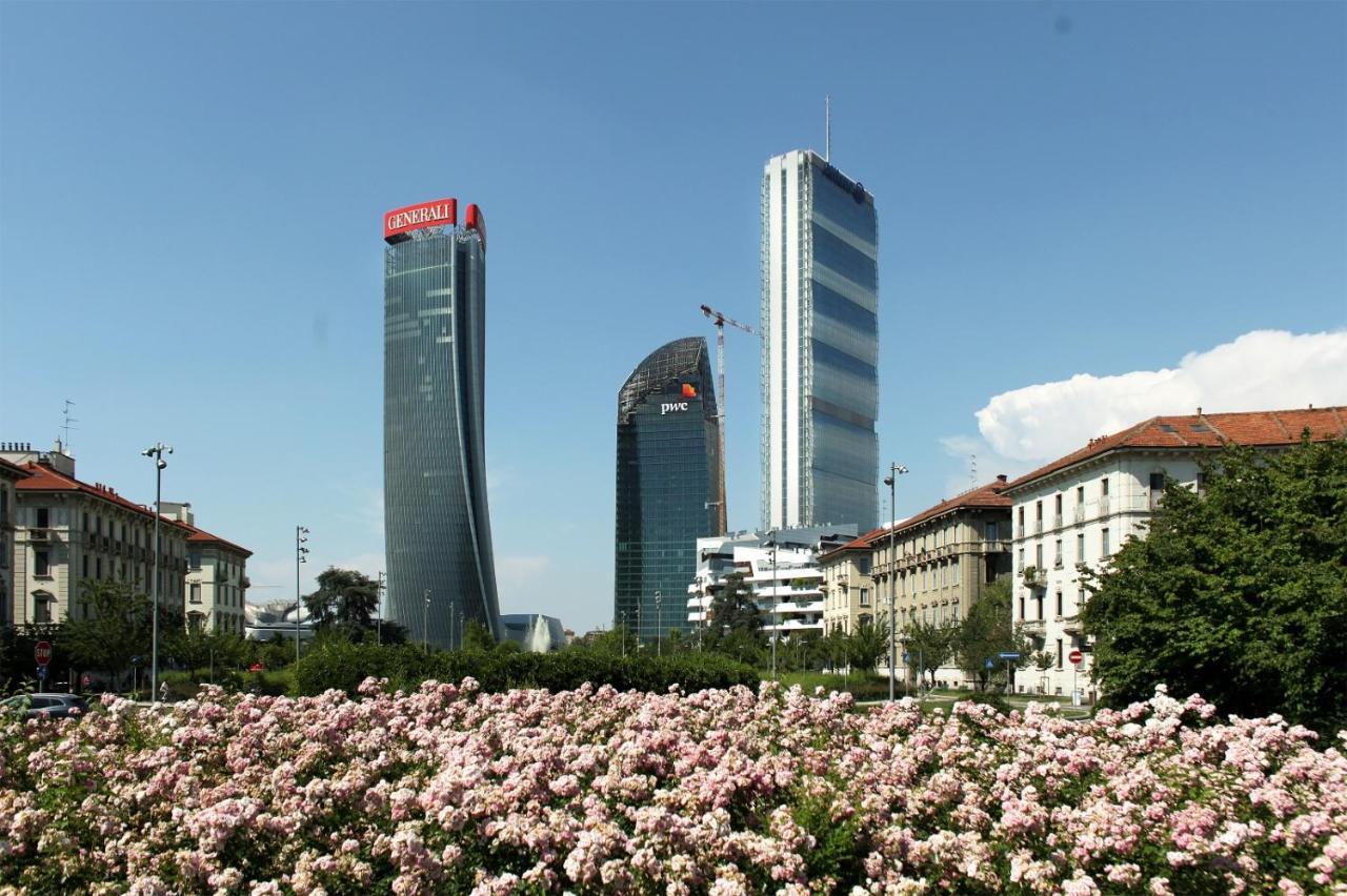 'Tribal House' Sansiro-Rhofiera-Duomo Apartment Milan Exterior photo