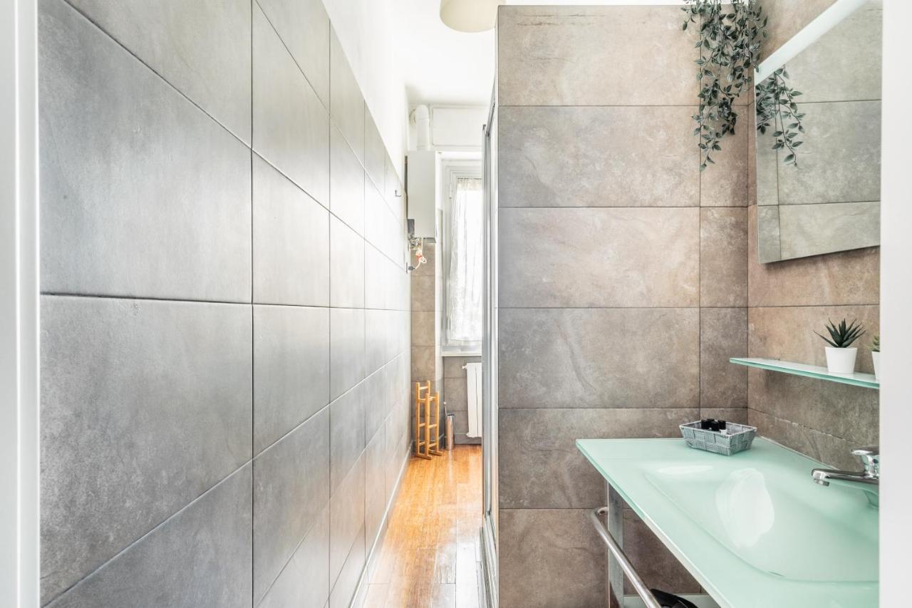 'Tribal House' Sansiro-Rhofiera-Duomo Apartment Milan Exterior photo